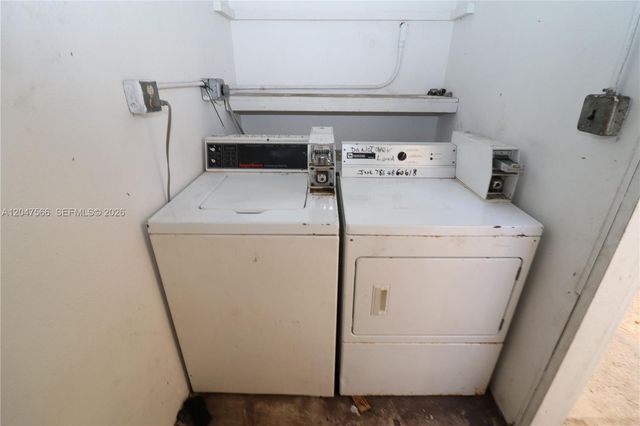 915 NE 16th Terrace 5, Fort Lauderdale, FL 33304