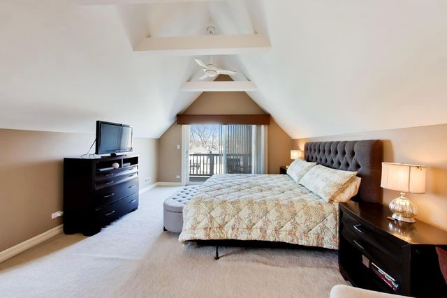 6548 N Oliphant Avenue, Chicago, IL 60631