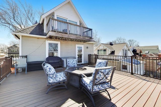 6548 N Oliphant Avenue, Chicago, IL 60631