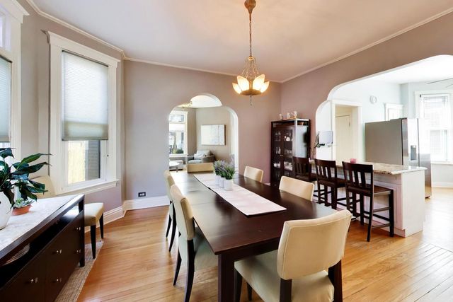 6548 N Oliphant Avenue, Chicago, IL 60631