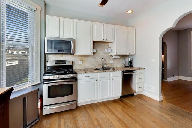 6548 N Oliphant Avenue, Chicago, IL 60631