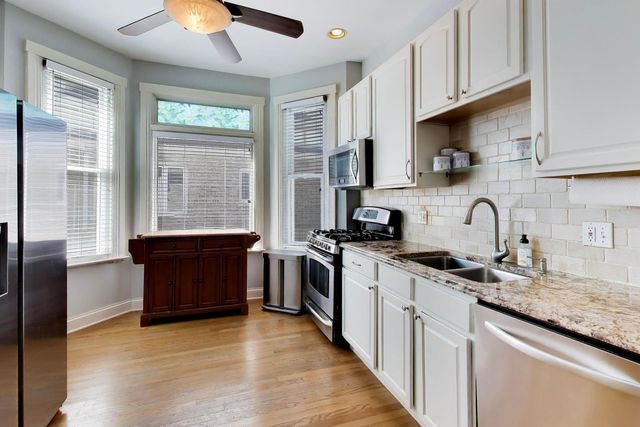 6548 N Oliphant Avenue, Chicago, IL 60631