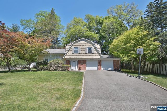124 Lenox Avenue, Demarest, NJ 07627