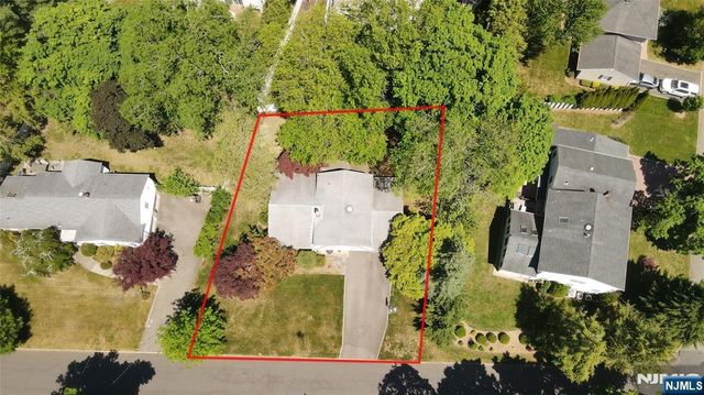 124 Lenox Avenue, Demarest, NJ 07627