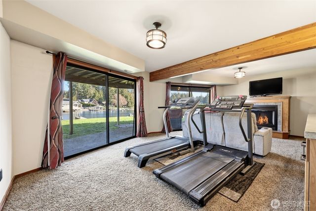 5322 S Island Drive E, Bonney Lake, WA 98391