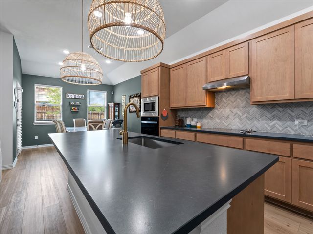 720 Colgate Circle, Princeton, TX 75407