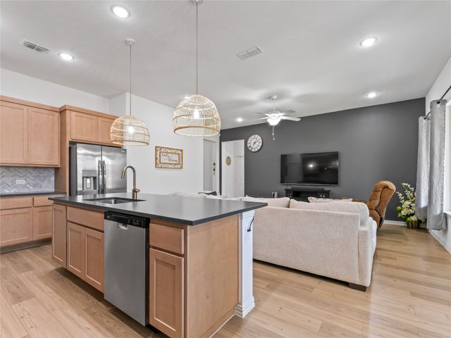 720 Colgate Circle, Princeton, TX 75407