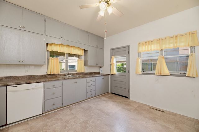 612 N Emporia St, El Dorado, KS 67042