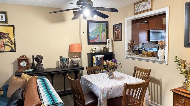 1046 Thornwoode Lane, Stone Mountain, GA 30083