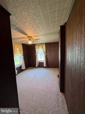 25 HARDING ST, Manchester, PA 17345