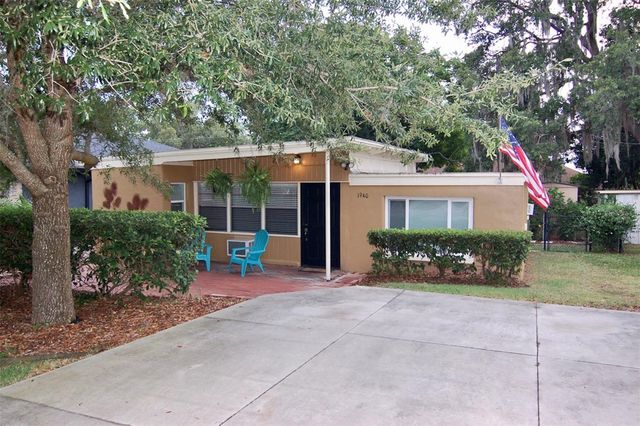 1940 SUNSET LANE, Clermont, FL 34711