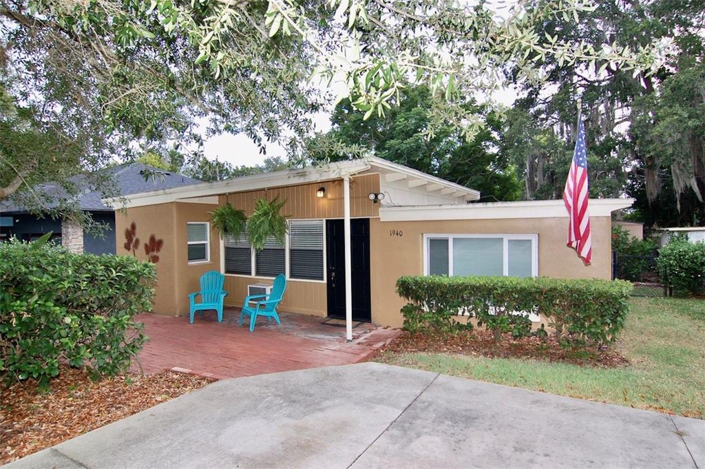 1940 SUNSET LANE, Clermont, FL 34711