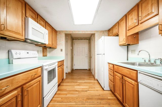 5101 Delancey Street, Columbus, OH 43220