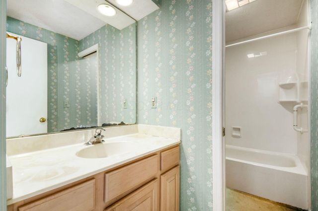 5101 Delancey Street, Columbus, OH 43220