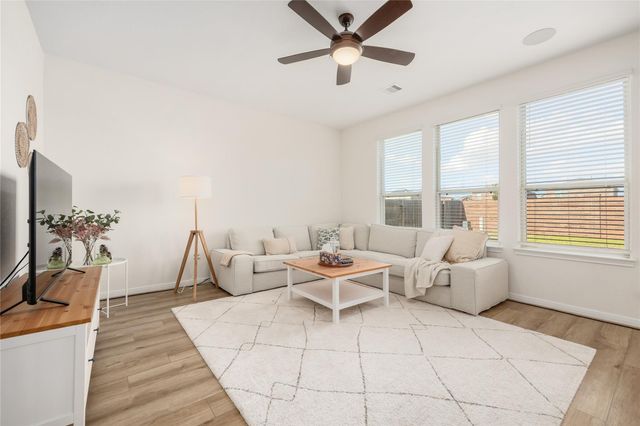 8202 Leisure Point Drive, Cypress, TX 77433