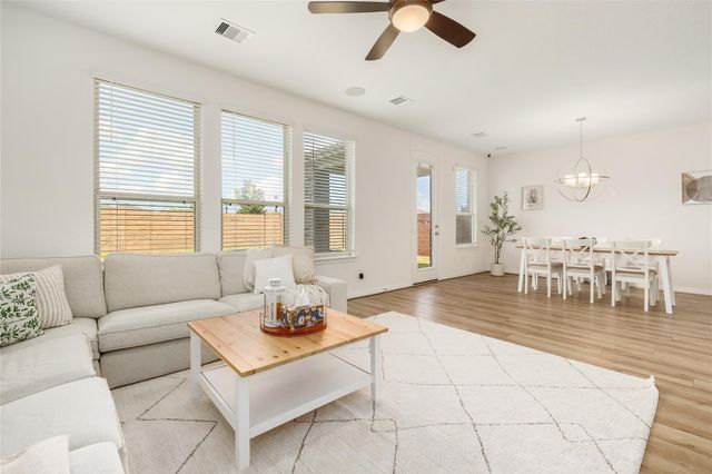 8202 Leisure Point Drive, Cypress, TX 77433