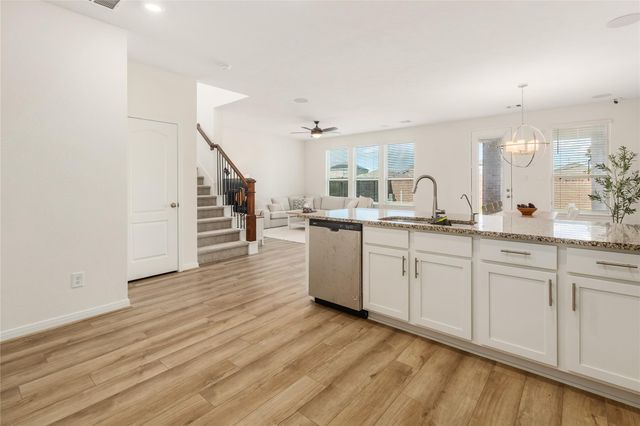8202 Leisure Point Drive, Cypress, TX 77433