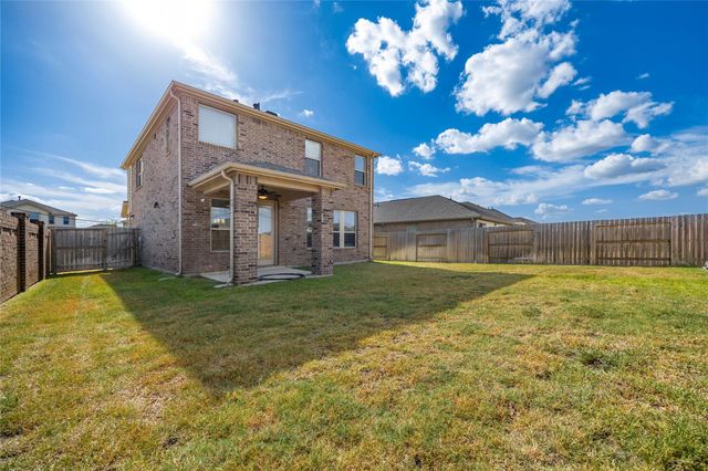 8202 Leisure Point Drive, Cypress, TX 77433