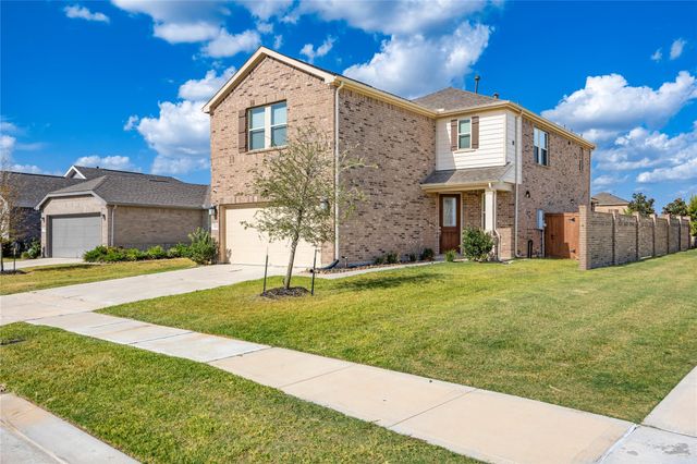 8202 Leisure Point Drive, Cypress, TX 77433