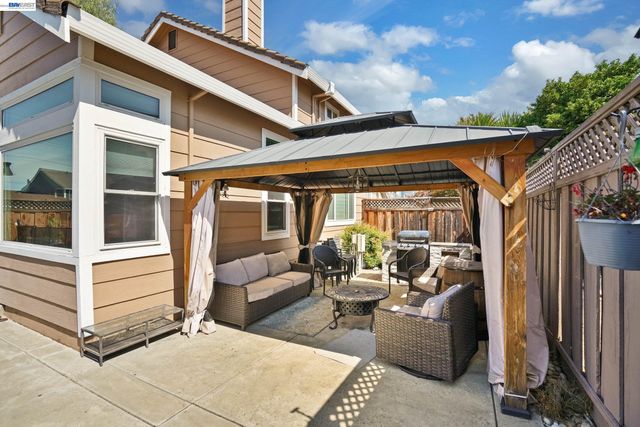 5313 Starflower Way, Livermore, CA 94551