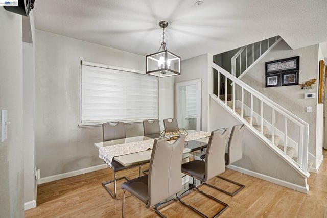 5313 Starflower Way, Livermore, CA 94551