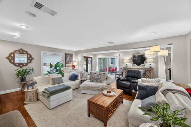 70 Colony Park Circle, Galveston, TX 77551