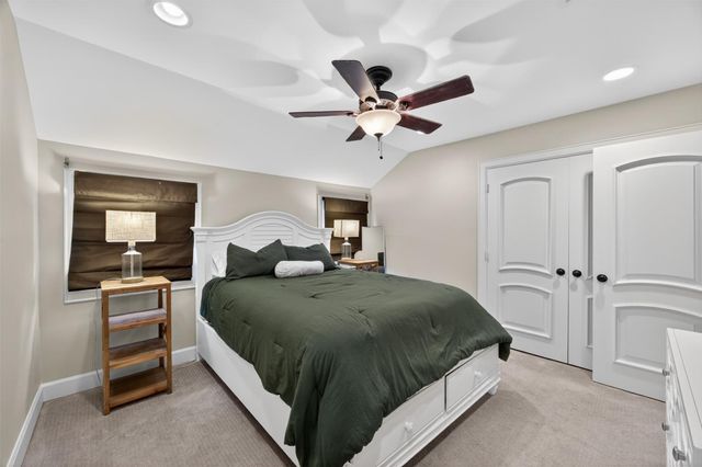 70 Colony Park Circle, Galveston, TX 77551