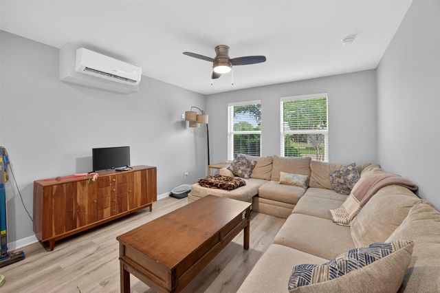 70 Colony Park Circle, Galveston, TX 77551