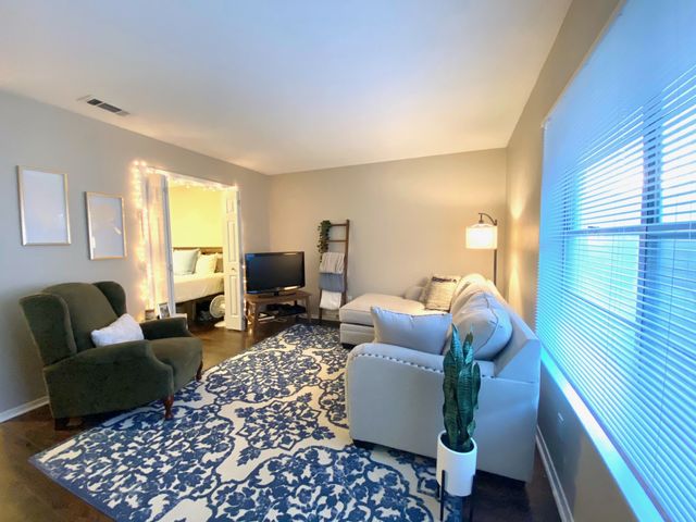 1107 N Locust Street 3, Denton, TX 76201