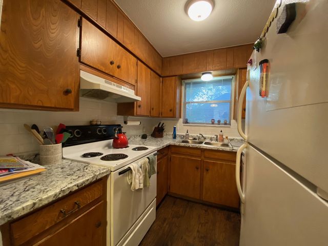 1107 N Locust Street 3, Denton, TX 76201