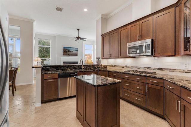 5170 INDIAN OCEAN LOOP, Tavares, FL 32778