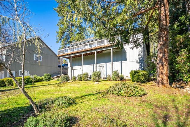 11349 Lower Circle Dr, Grass Valley, CA 95949
