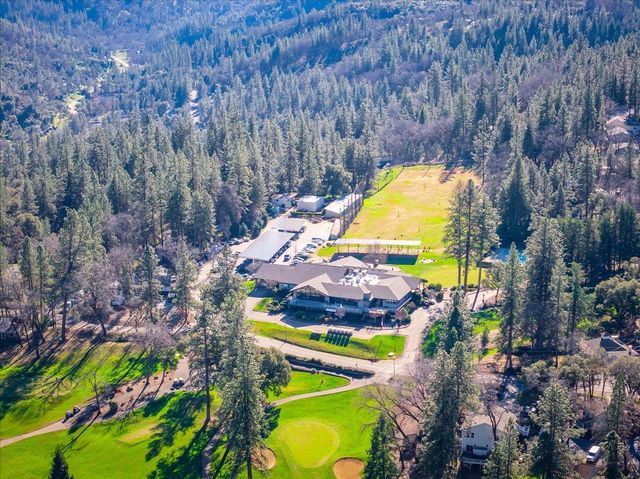11349 Lower Circle Dr, Grass Valley, CA 95949