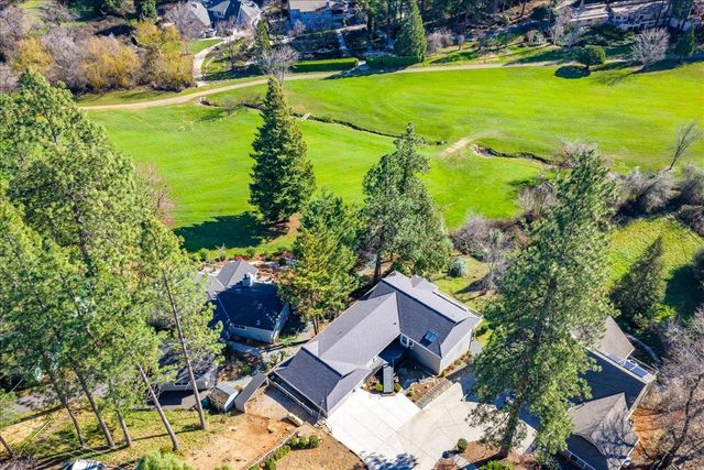 11349 Lower Circle Dr, Grass Valley, CA 95949