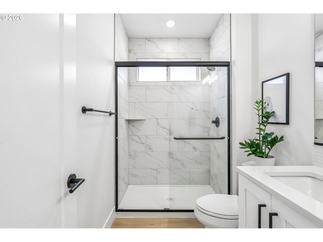 3702 S ARWANA Ln, Ridgefield, WA 98642