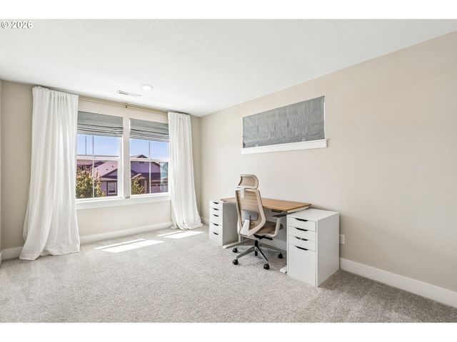 3702 S ARWANA Ln, Ridgefield, WA 98642