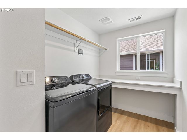 3702 S ARWANA Ln, Ridgefield, WA 98642
