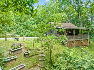 322 McKinzie Place, Waynesville, NC 28785