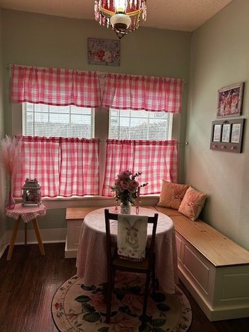 1518 W Park Avenue, Corsicana, TX 75110