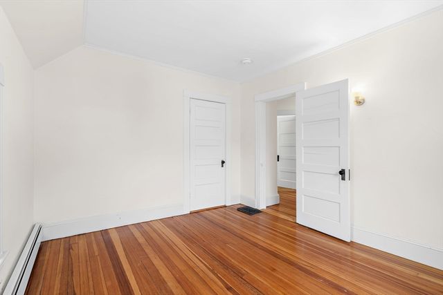 971 Webster St, Needham, MA 02492