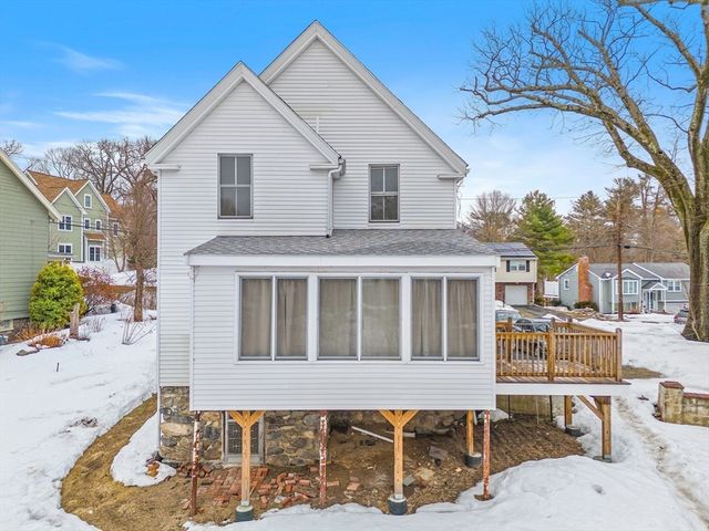 971 Webster St, Needham, MA 02492