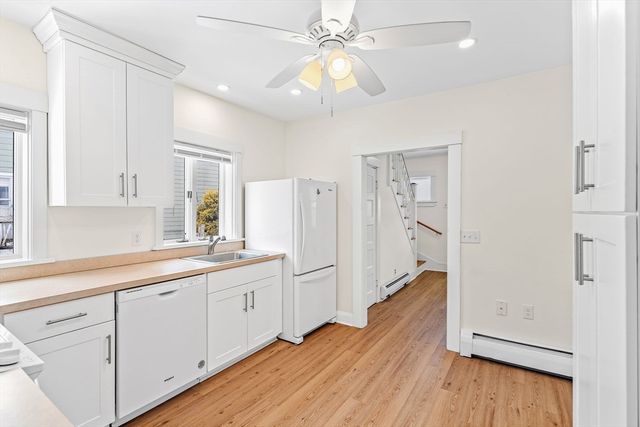 971 Webster St, Needham, MA 02492