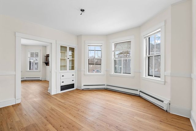 971 Webster St, Needham, MA 02492