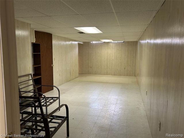 49936 Helfer Boulevard 8, Wixom, MI 48393