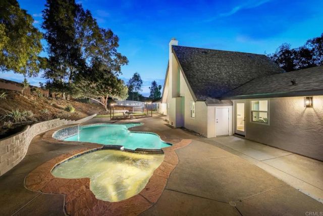 3611 Tierra De Dios, Escondido, CA 92025