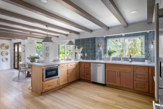 3611 Tierra De Dios, Escondido, CA 92025