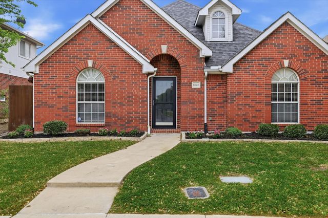 1846 Crosshaven Drive, Lewisville, TX 75077