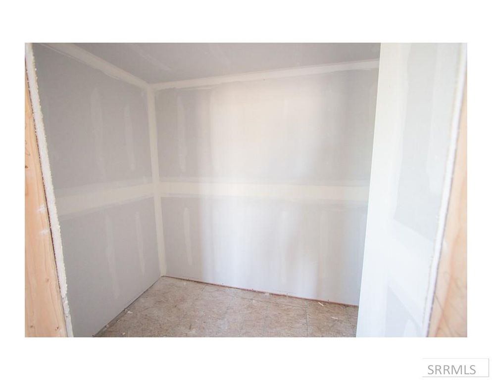 Image 18 of property listing at 3907 E 47th North, Rigby, ID 83442