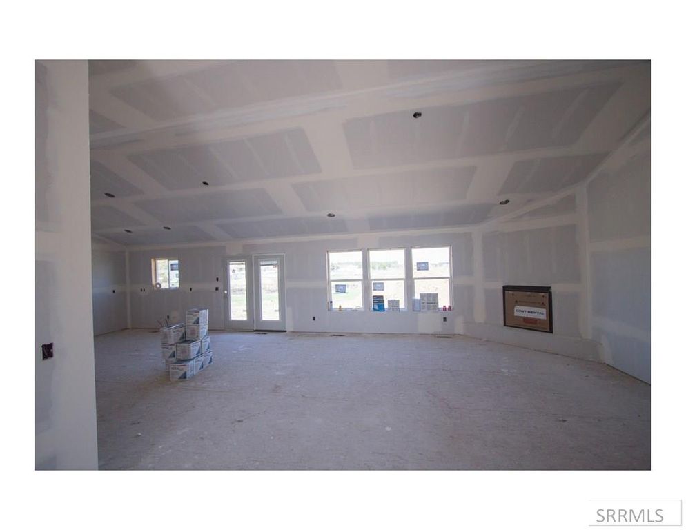 Image 5 of property listing at 3907 E 47th North, Rigby, ID 83442
