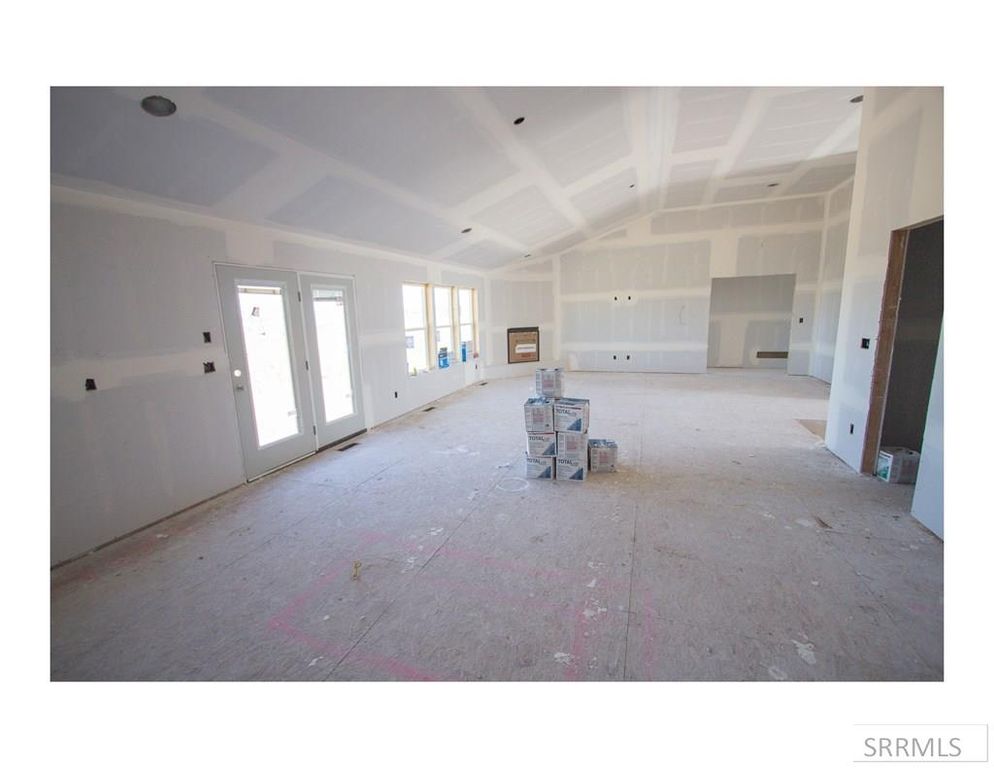 Image 9 of property listing at 3907 E 47th North, Rigby, ID 83442